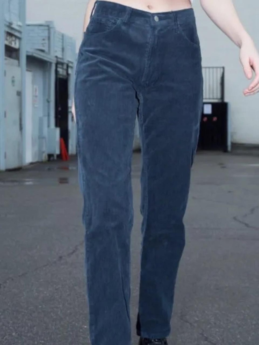Brandy Melville Straight Leg Corduroy Jeans in Dark Blue